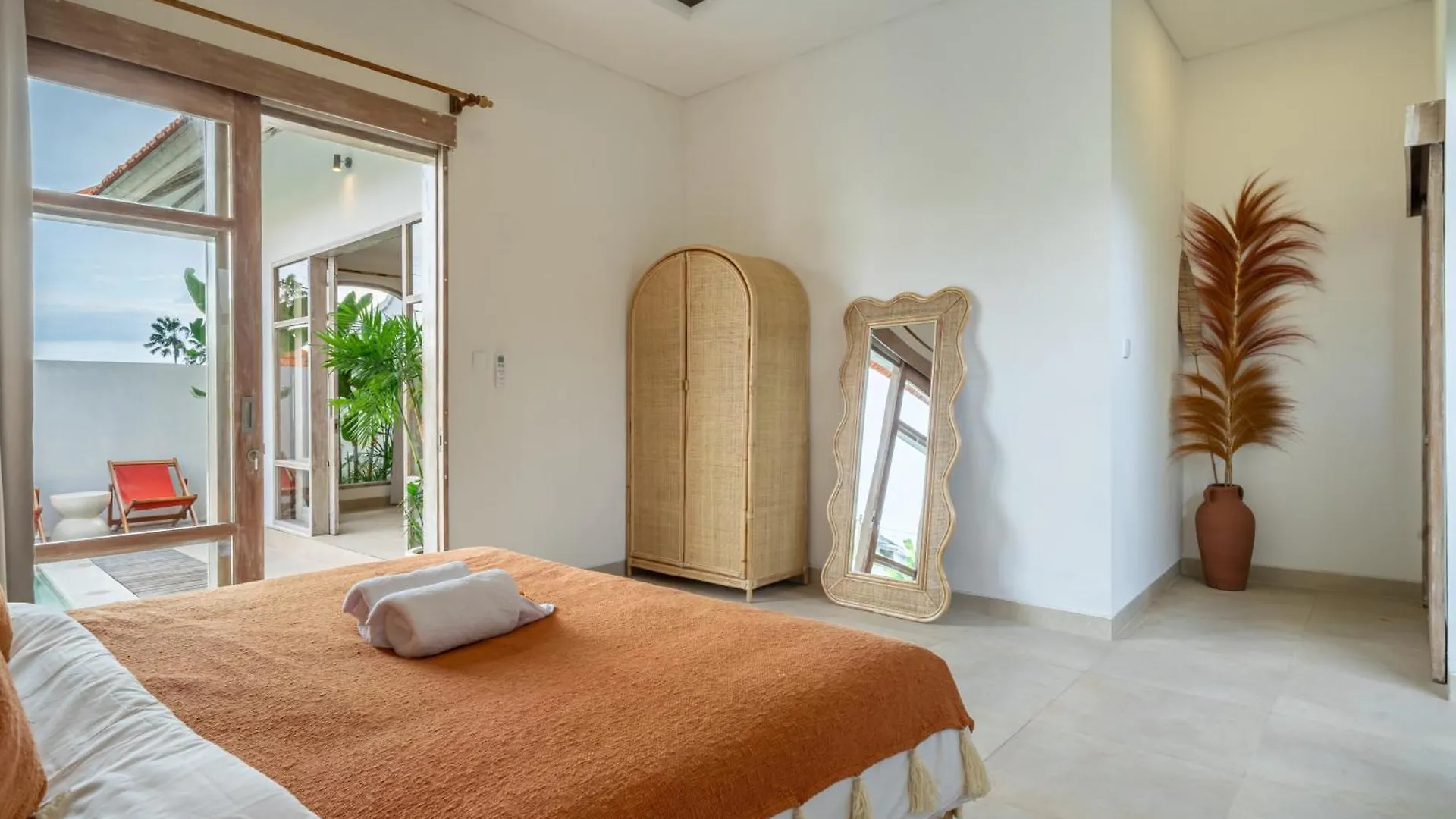 Bambola - Stunning New Luxury Villa In Kerobokan With Expansive Pool - Your Dream Home Awaits! Canggu   Canggu (Bali)